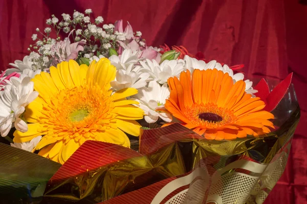 Ramo de flores decorativas —  Fotos de Stock