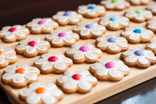 Gingerbread cookie flowers — Stock Photo, Image