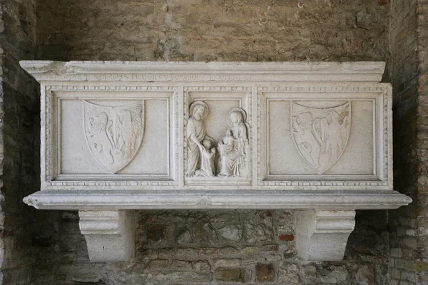 Stone tomb in Basilica in Aquileia — Stock Photo, Image