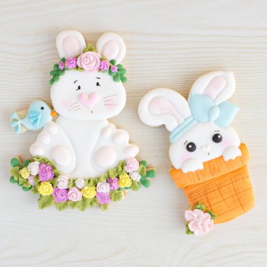 Yaratıcı ev yapımı Paskalya tavşanı kurabiyeleri.