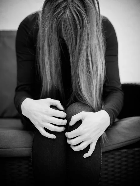 Distressed woman — Stock Photo, Image