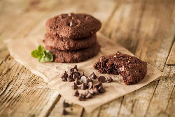 Dubbele chocolade chip cookies Stockfoto
