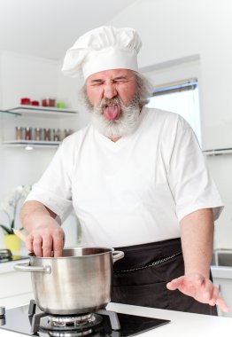 Kithen yaşlı erkek şefi