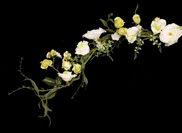 Guirnalda de flores artificiales boda blanca —  Fotos de Stock
