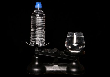 musluk suyu şişelenmiş su daha iyi