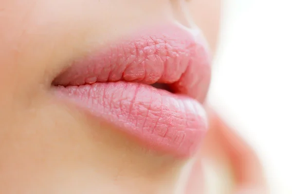 Close up shot detail of the face of a beautiful young women with — Stock Photo, Image