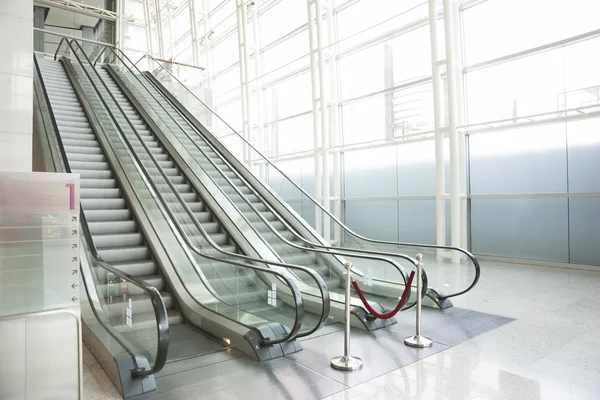 Escalator — Stock Photo, Image