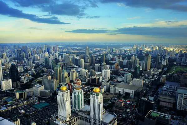 Bangkok city bird's-eye view in evening — Stock Photo, Image