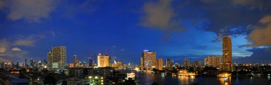 Panorama görünüm Chao Phraya Nehri'nin, Bangkok, Tayland