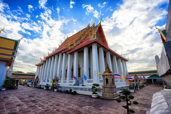 Wat Pho the thai temple в Бангкоке, Таиланд — стоковое фото