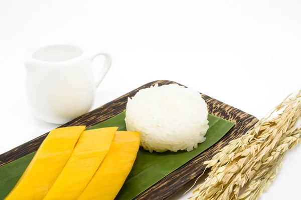 Thai-Dessert aus Mango mit klebrigem Reis — Stockfoto