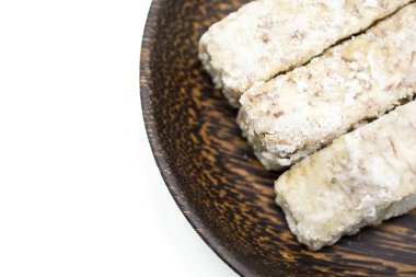 Çin ve Tay tatlı tatlı Taro palm ahşap tabak üzerinde kızarmış