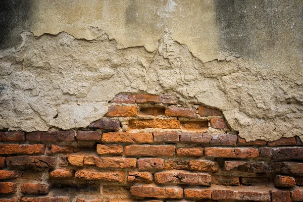 Fragmento de pared de ladrillo envejecido viejo, uso como fondo — Foto de Stock