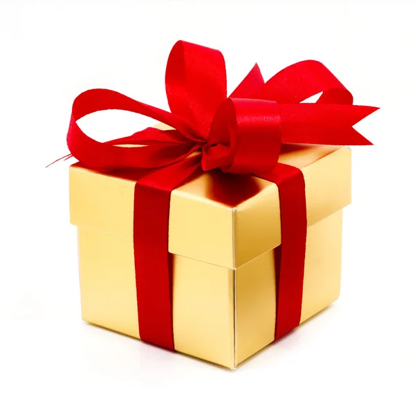 Güzel altın hediye kutu kırmızı yay ve kurdeleler ile 