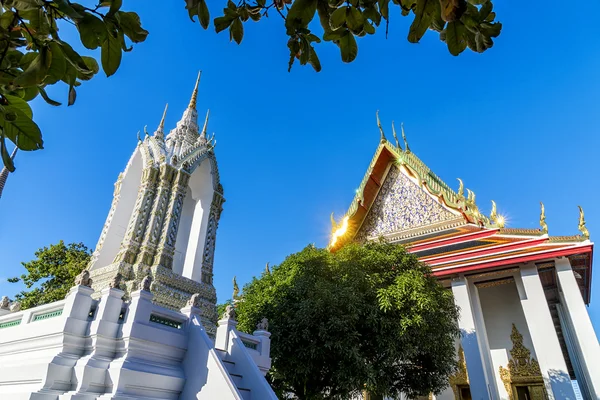 Wat pho es el hermoso templo en Bangkok, Tailandia . —  Fotos de Stock