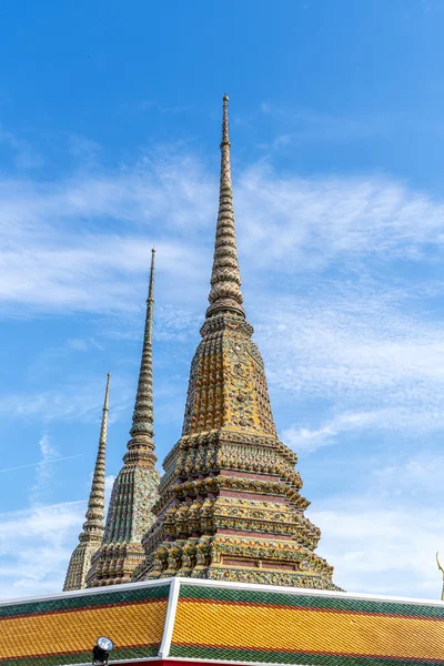 Wat pho adalah candi indah di Bangkok, Thailand . — Stok Foto