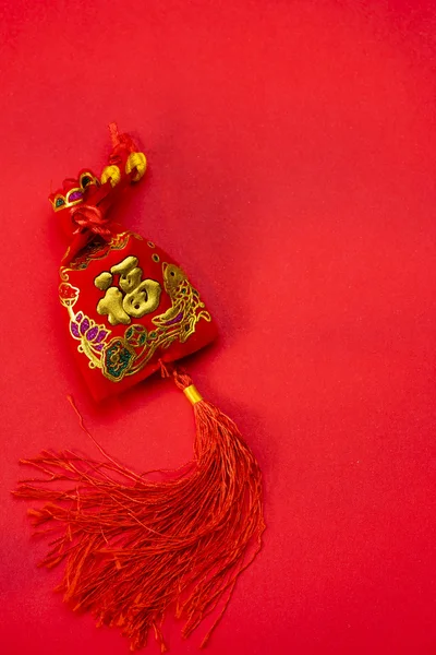 Chinese new year decorations and Auspicious ornaments on red bac — Zdjęcie stockowe