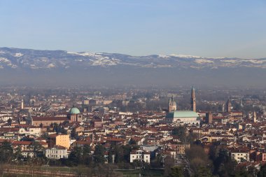Vicenza, İtalya, manzarası Bazilikası'nın Palladiana ile şehrin ve