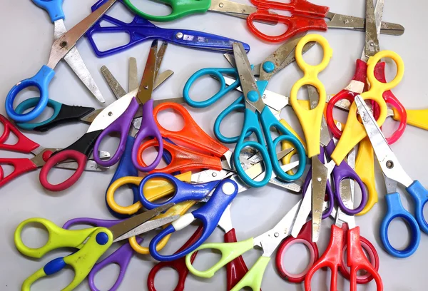 Scissors with rounded tip to cut the paper in kindergarten — Stock Photo, Image