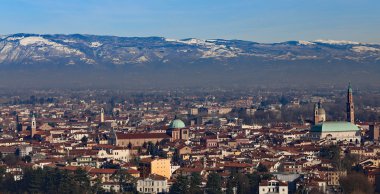Vicenza, İtalya, manzarası Bazilikası'nın Palladiana ile şehrin ve