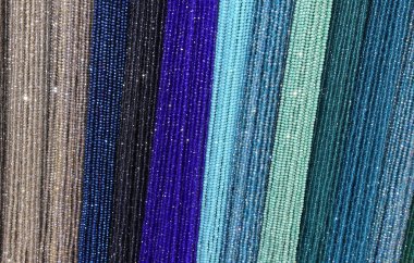 kolye mücevher ve kostüm dükkanında Satılık çok güzel