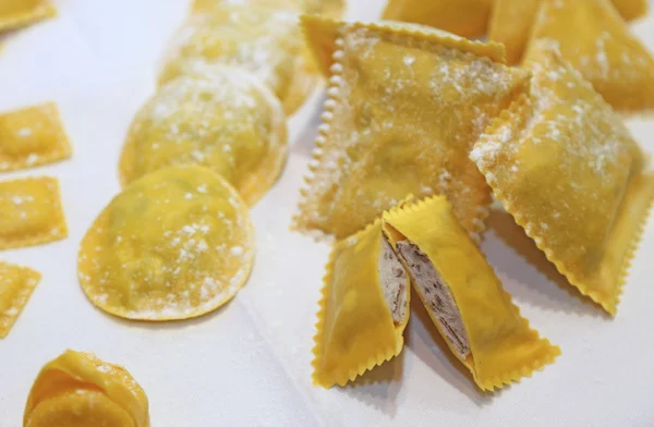 Tortellini genuine made in italy made with eggs and flour stuffe — Stock Photo, Image