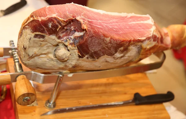 Raw  ham in the Delicatessen in Italy in the region of Emilia Ro — Stock Photo, Image