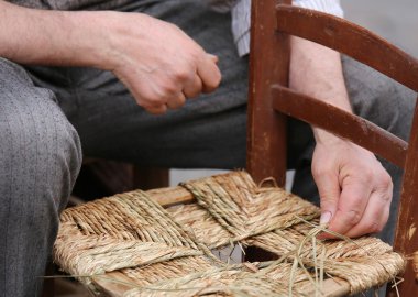 saman Başkanı reparing ise bir usta eller