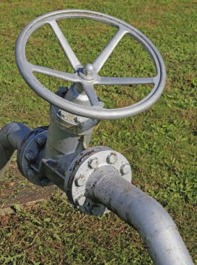 ap kapsamını denetler sürgülü bir kısmı büyük vana