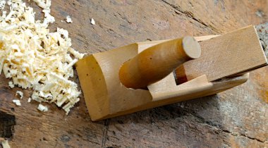 Planer tezgah üzerinde talaş ile