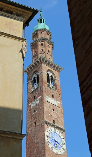 Vicenza Włochy słynny pomnik wieża o nazwie Basilica Palladiana — Zdjęcie stockowe