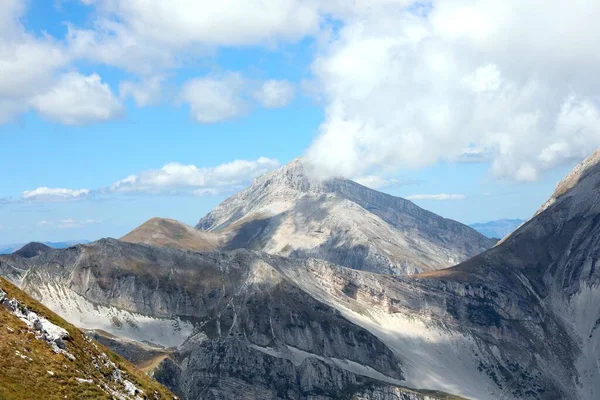 Fantasztikus Panoráma Appennine Hegyekre Közép Olaszország Abruzzo Régiójában Emberek Nélkül — Stock Fotó