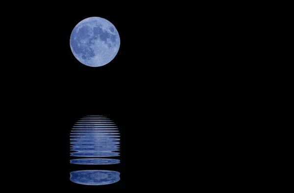 Reflection Water Incredible Big Blue Moon Midnight Black Starless Sky — Stock Photo, Image