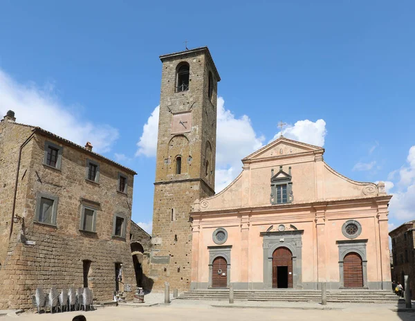 Ancient Church Santo Donato Village Civita Bagnoregio Central Italy People — Stock Photo, Image