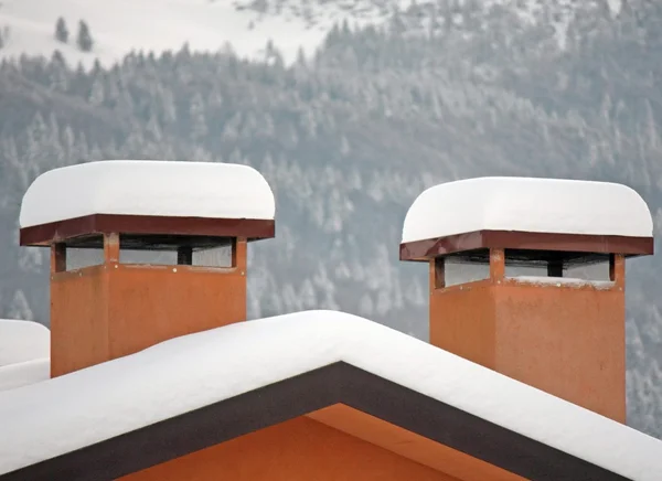 Chimeneas de casas —  Fotos de Stock