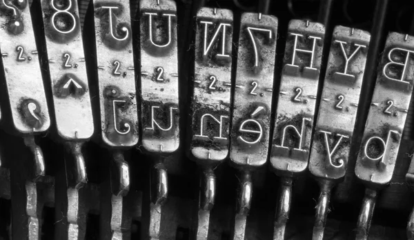 Detalj av gamla mekaniska skrivmaskiner — Stockfoto