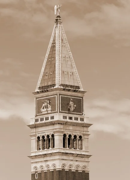 Το Campanile του Αγίου σήμα στη Βενετία της Ιταλίας — Φωτογραφία Αρχείου