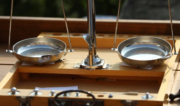 Old precision balances with steel plates — Stock Photo, Image