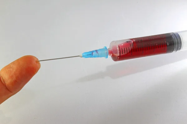 Recogida de sangre durante el examen toxicológico de dopaje — Foto de Stock