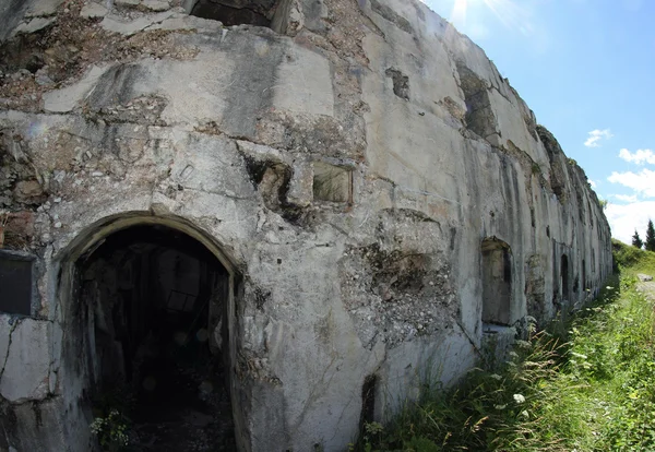 Fort Sommo utilisé par l'armée austro hongroise pendant la guerre mondiale — Photo