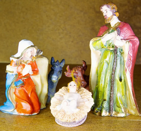 Characters of the crib with baby Jesus in the crib — Stock Photo, Image