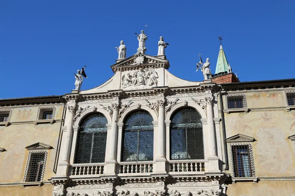 Igreja de San vincenzo na cidade de vicenza — Fotografia de Stock