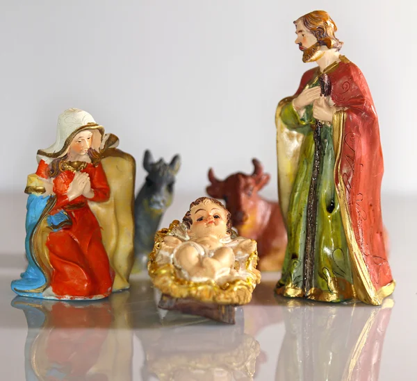 Kerststal met baby jesus moeder Mary en joseph — Stockfoto