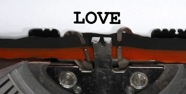 Type skrivemaskin LOVE Closeup – stockfoto
