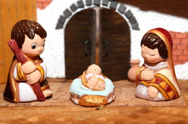 Kutsal Aile ile doğum sahnesi
