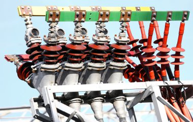 bir santral elektrik bakır terminalleri