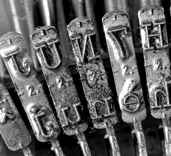 Detalle de las palancas de una vieja máquina de escribir — Foto de Stock