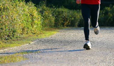 Runner işe gitmeden fiziksel aktivite yapmak