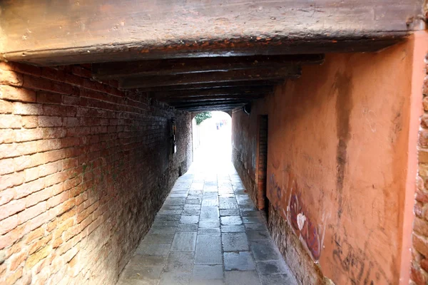 在意大利威尼斯的红砖的门廊 — 图库照片