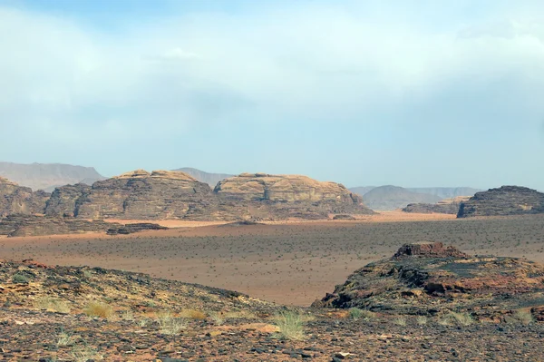 Mountains in the Immense desert in Jordan — Stock Photo, Image